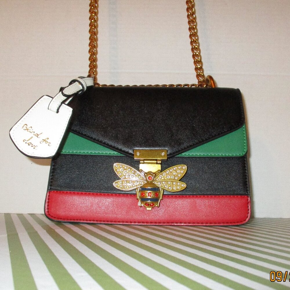 Blind for Love Flapped Satchel - Picture 13 of 14